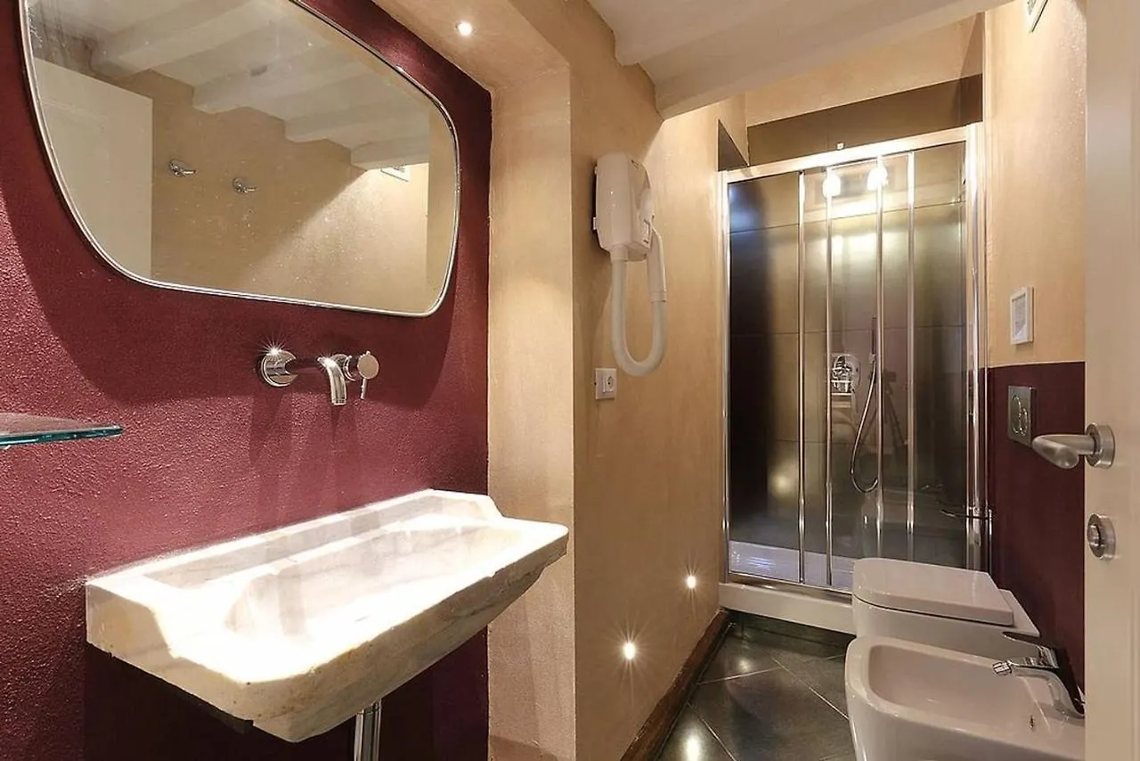 ***  Uffizi Harmony Bed & Breakfast Florence Italy